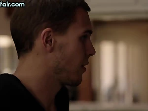 Hot bisexuals fuck perverted lady in wet pussy hole